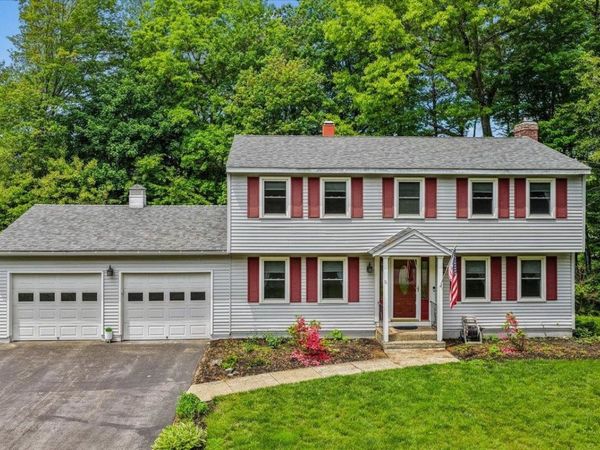 11 Douglas Street, Merrimack, NH 03054