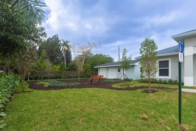 3901 Gulfstream Road, Unit 2 B, Lake Worth Beach, FL 33461 Photo