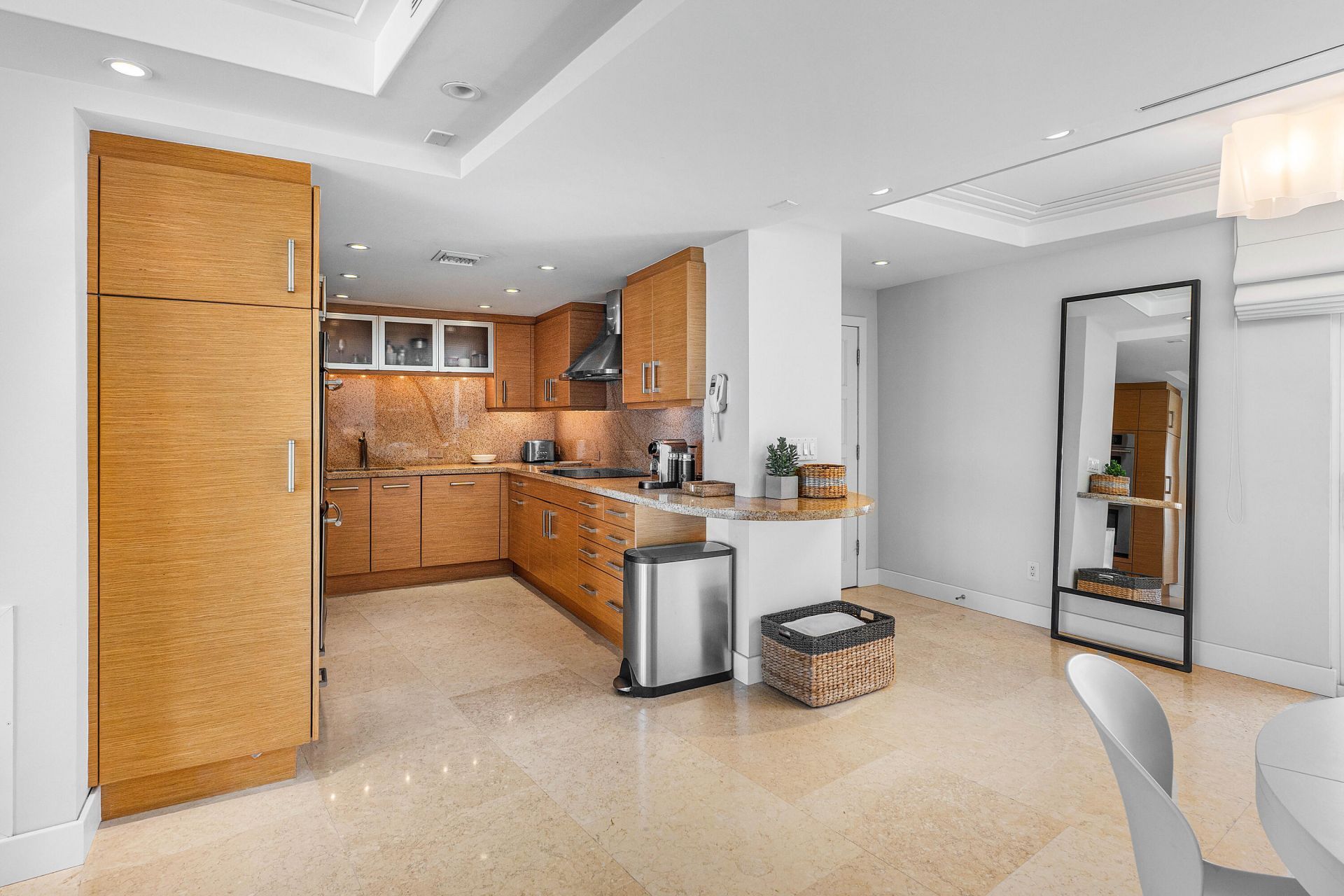 2780 S Ocean Boulevard, Unit 401, Palm Beach, FL 33480 Photo