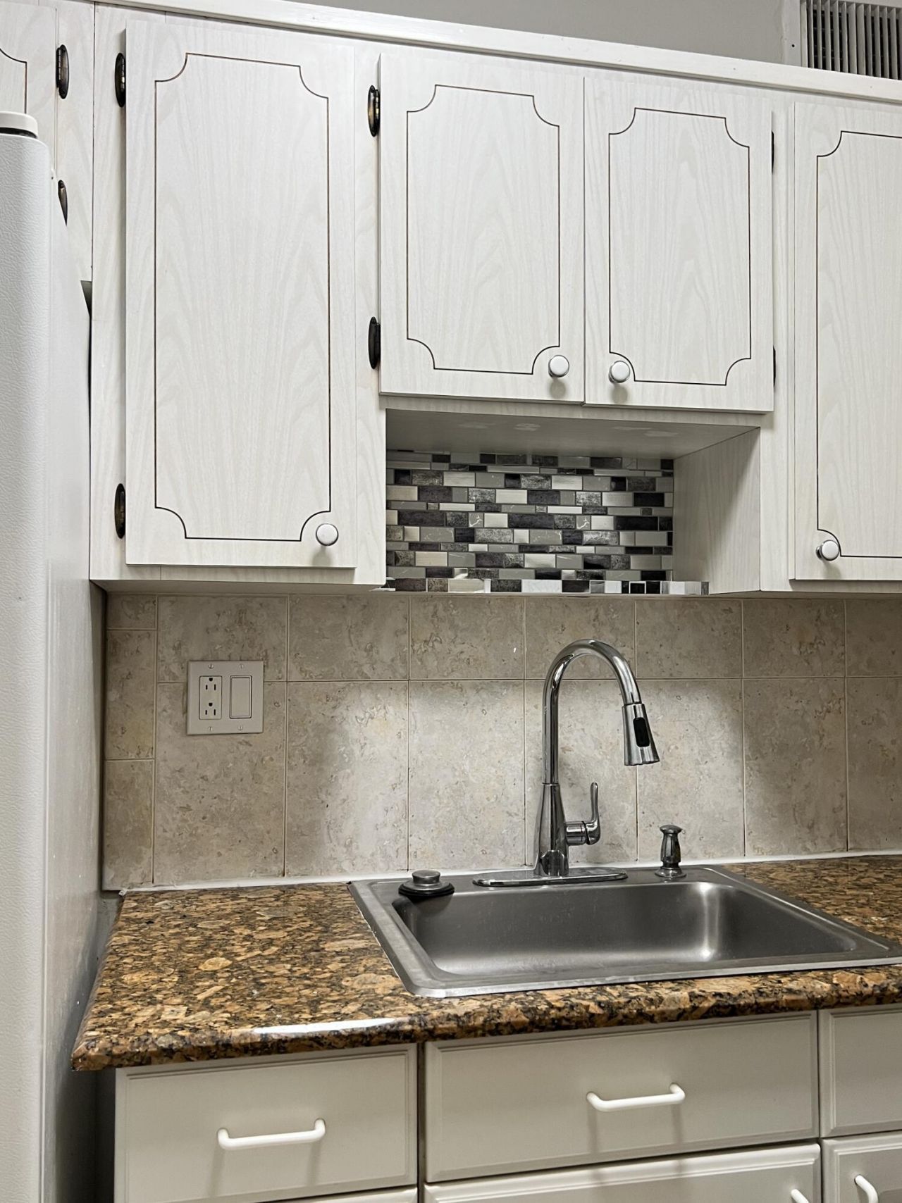 3550 NW 8th Avenue, Unit 404, Pompano Beach, FL 33064 Photo