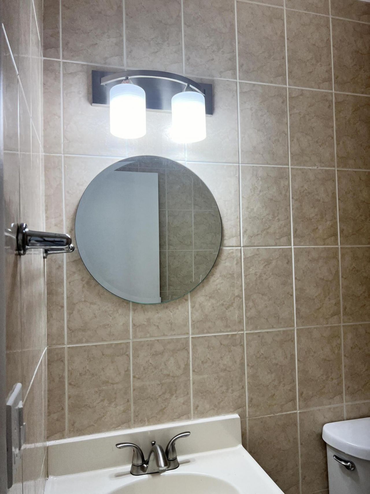 3550 NW 8th Avenue, Unit 404, Pompano Beach, FL 33064 Photo