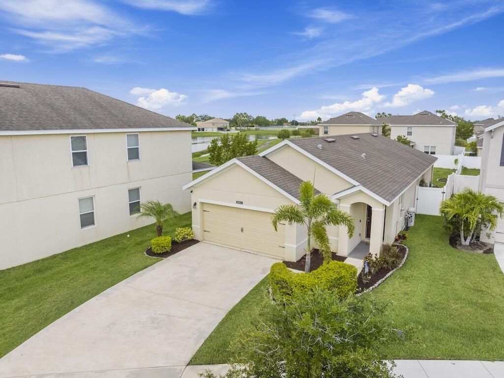 10057 SW Newberry Avenue, Port Saint Lucie, FL 34987 Photo