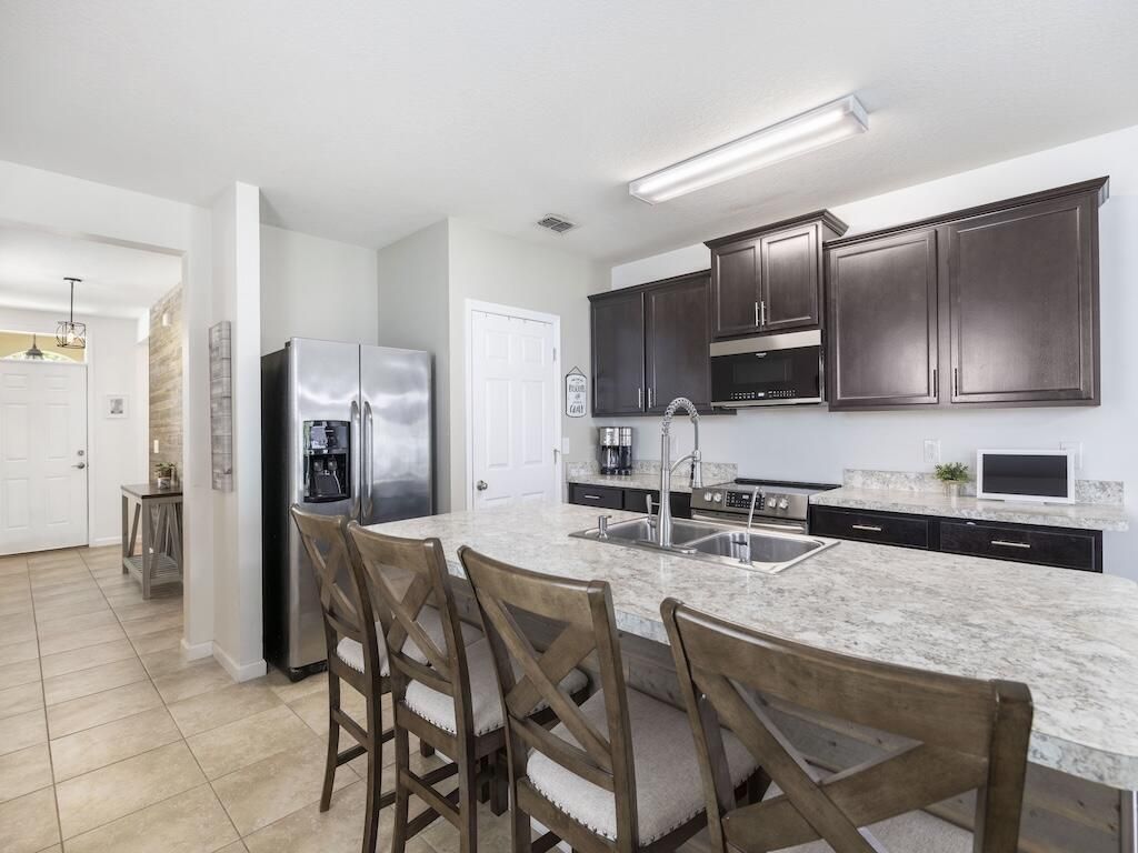 10057 SW Newberry Avenue, Port Saint Lucie, FL 34987 Photo