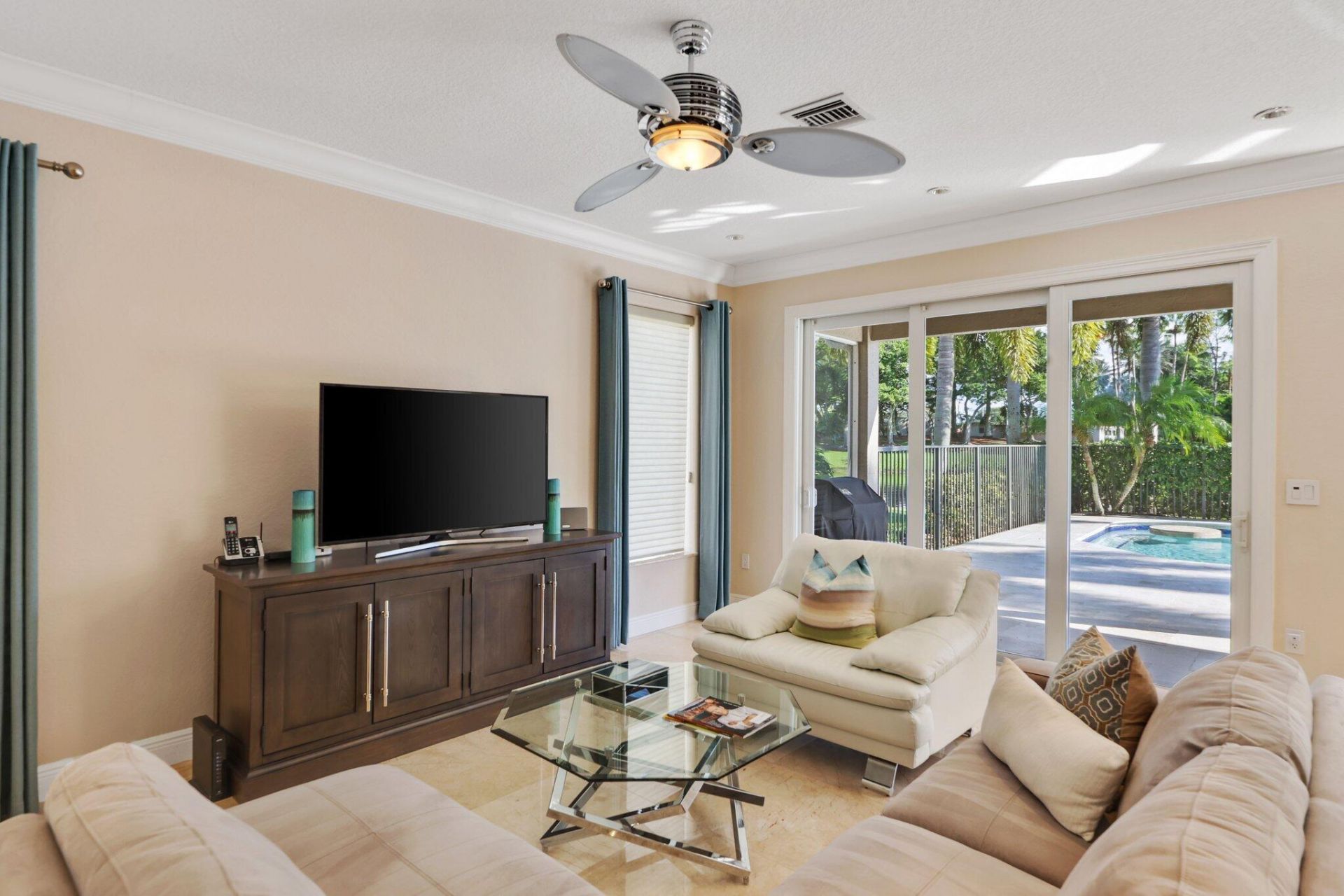 19245 Skyridge Circle, Boca Raton, FL 33498 Photo