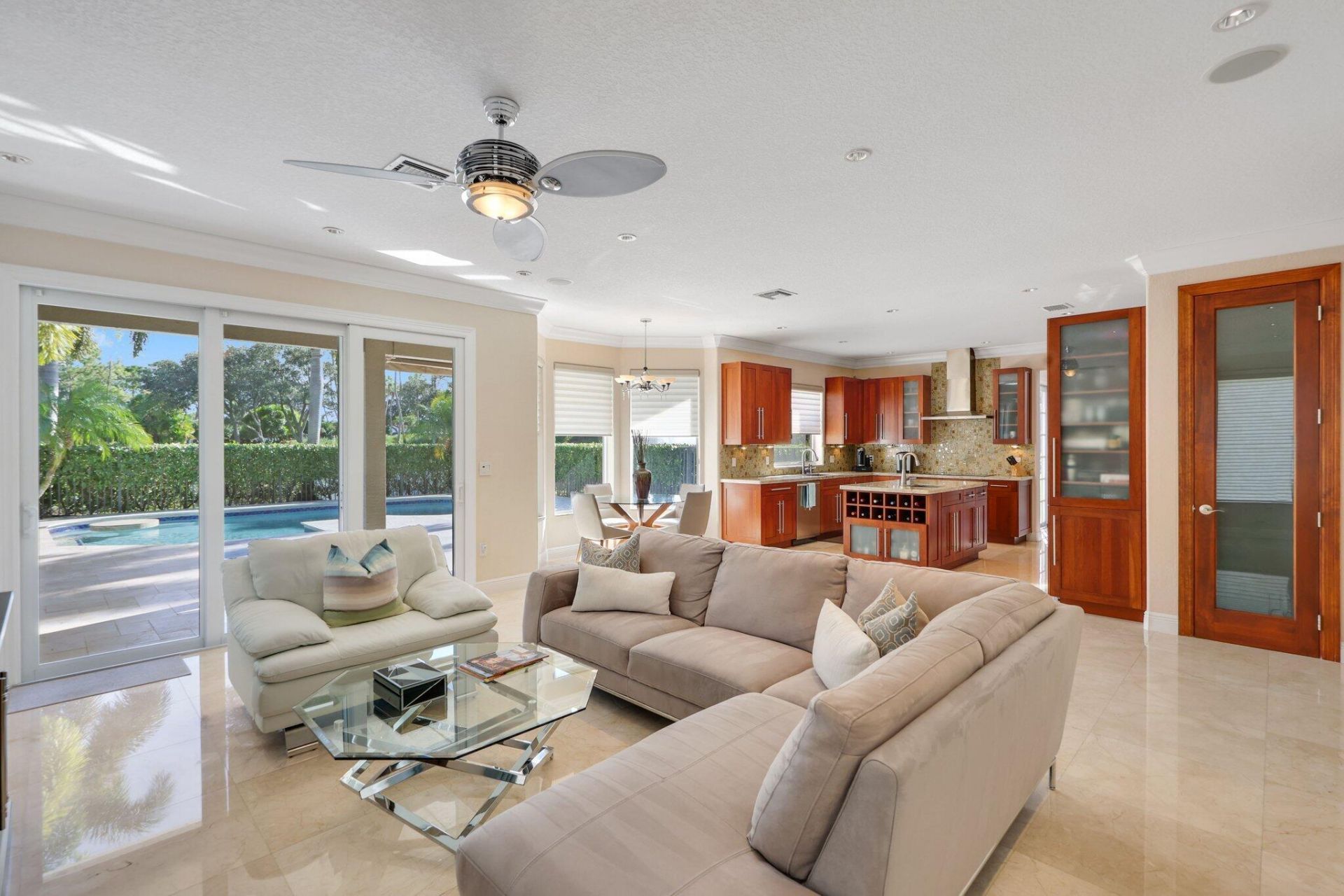 19245 Skyridge Circle, Boca Raton, FL 33498 Photo