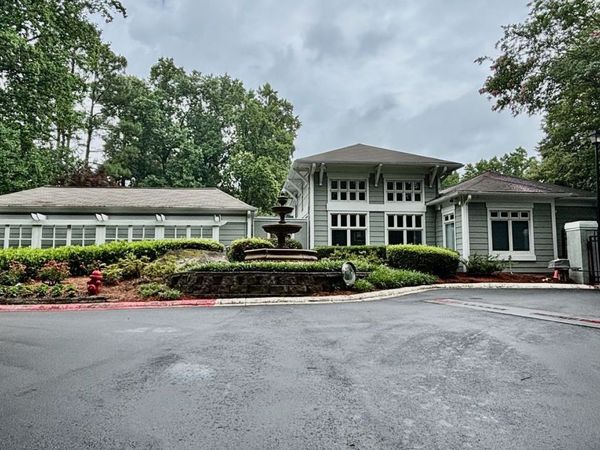 713 Summit North Drive NE, Unit 713, Atlanta, GA 30324
