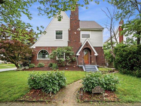 6738 Dante Avenue, Cincinnati, OH 45213
