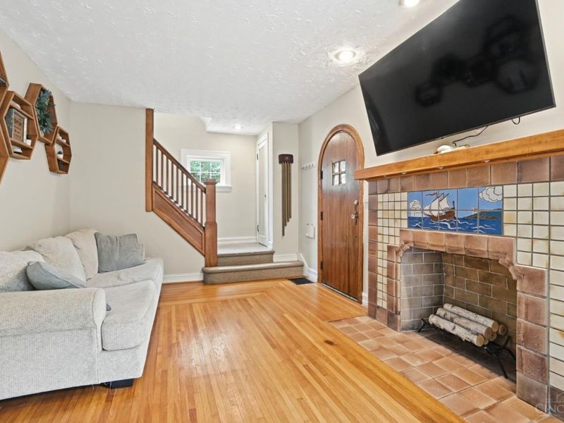 6738 Dante Avenue, Cincinnati, OH 45213 Photo 8