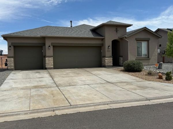 4654 Manzano Peak Street SW, Los Lunas, NM 87031