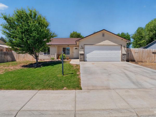 115 Silver Sage Pl, Homedale, ID 83628