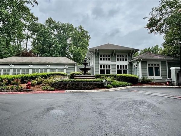 713 Summit North Drive NE, Unit 713, Atlanta, GA 30324