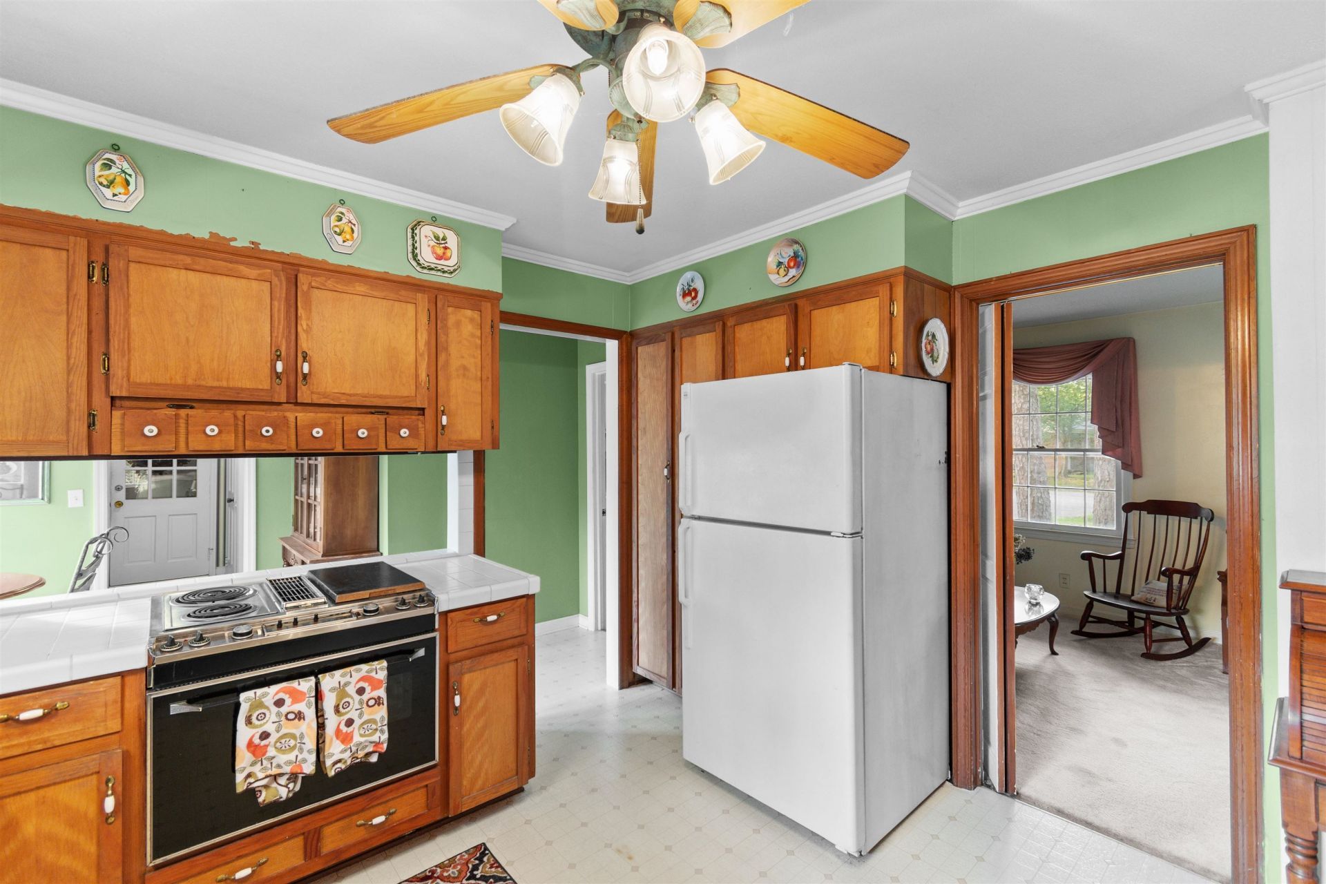 106 Jessamine St.  Photo 8