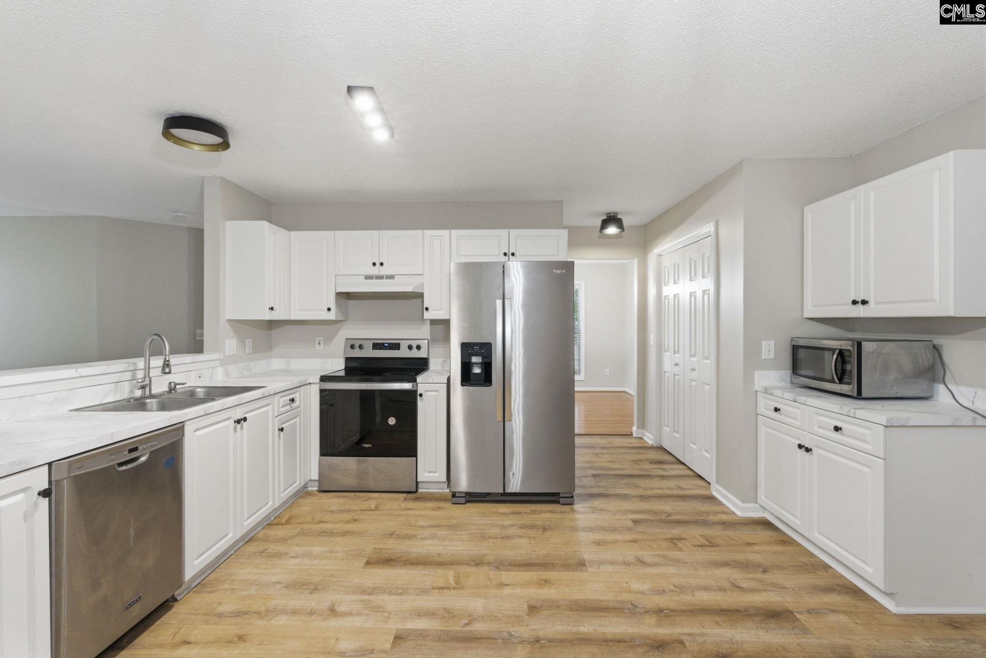 321 Delaine Woods Drive  Photo 20