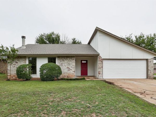 2712 Clover Glen Drive, Edmond, OK 73013