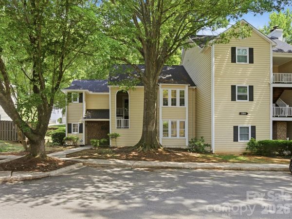 3304 Selwyn Farms Lane , Unit 3, Charlotte, NC 28209