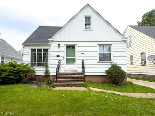 13606 Wainstead Avenue , Cleveland, OH 44111