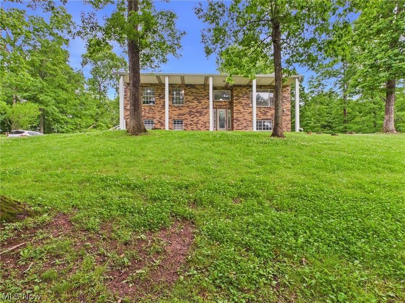 655 Ridgewood Boulevard, Belpre, OH 45714 Photo 1