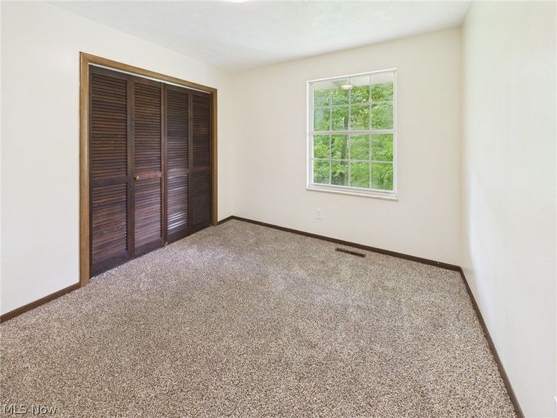 655 Ridgewood Boulevard, Belpre, OH 45714 Photo 21