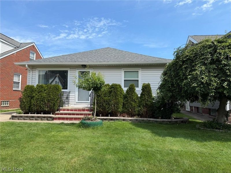 6706 Gilbert Avenue, Parma, OH 44129 Photo 2