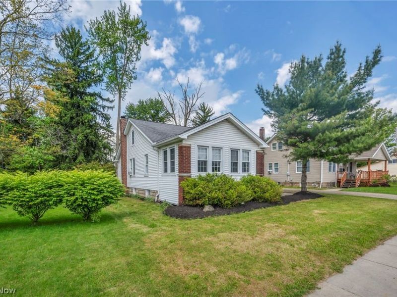 6504 Som Center Road, Solon, OH 44139 Photo 2