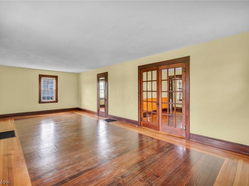 6504 Som Center Road, Solon, OH 44139 Photo 4