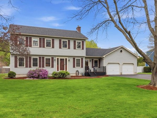 20 Village Drive, Milton, VT 05468