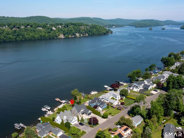 156 North Lake Shore, Brookfield, CT 06804