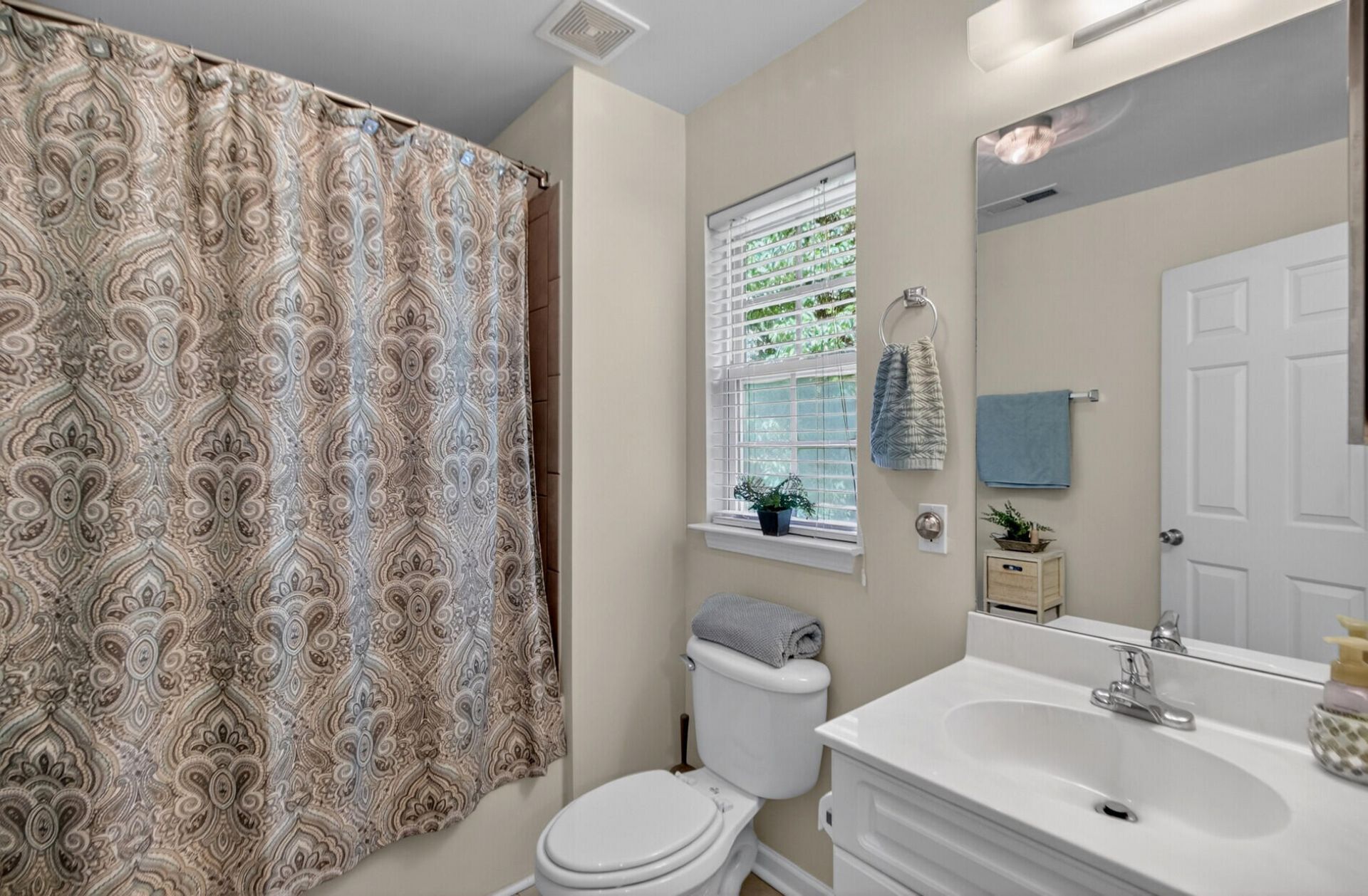 4033 Babbitt Street Photo 18