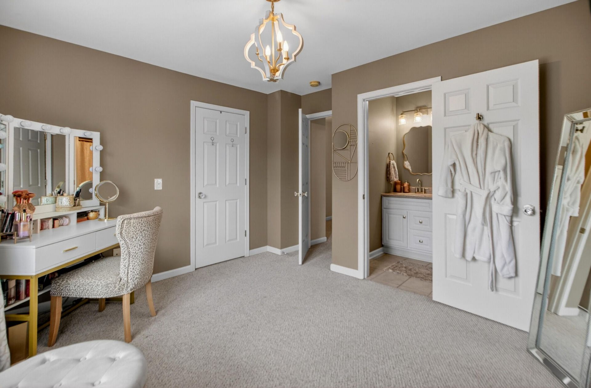 4033 Babbitt Street Photo 21