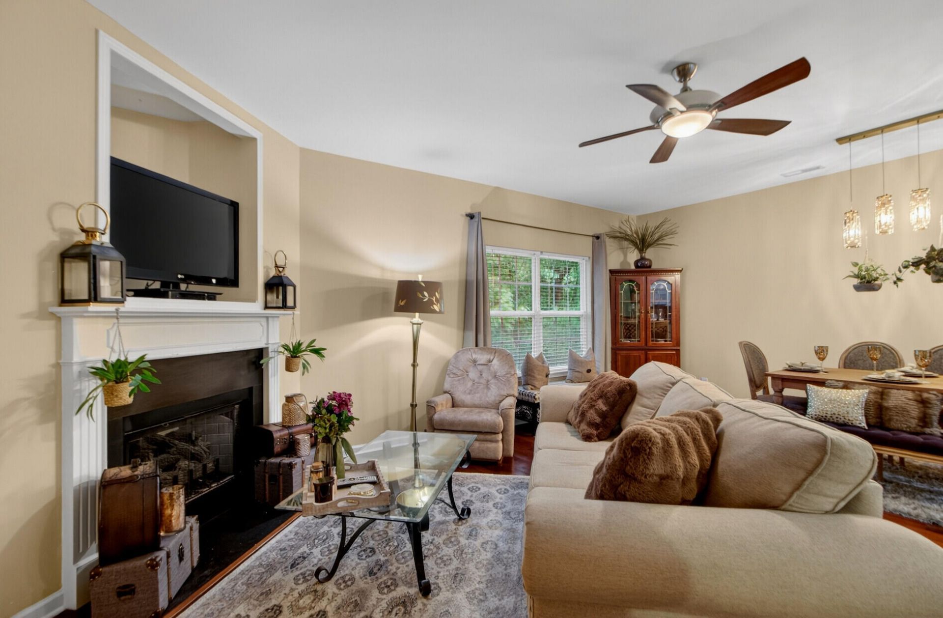 4033 Babbitt Street Photo 4