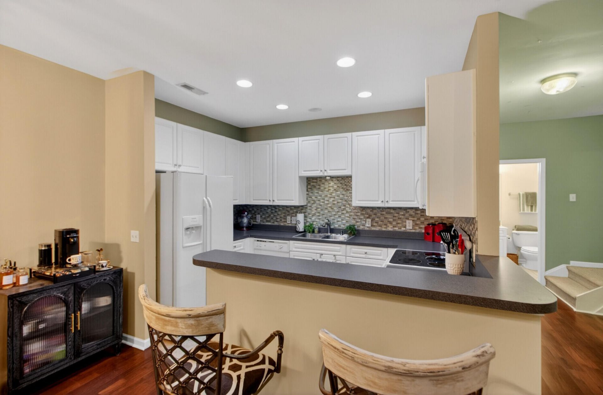 4033 Babbitt Street Photo 9