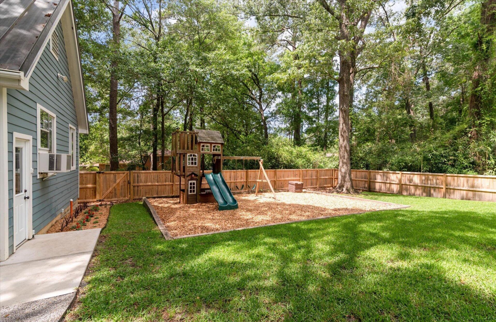 112 Live Oak Road Photo 45
