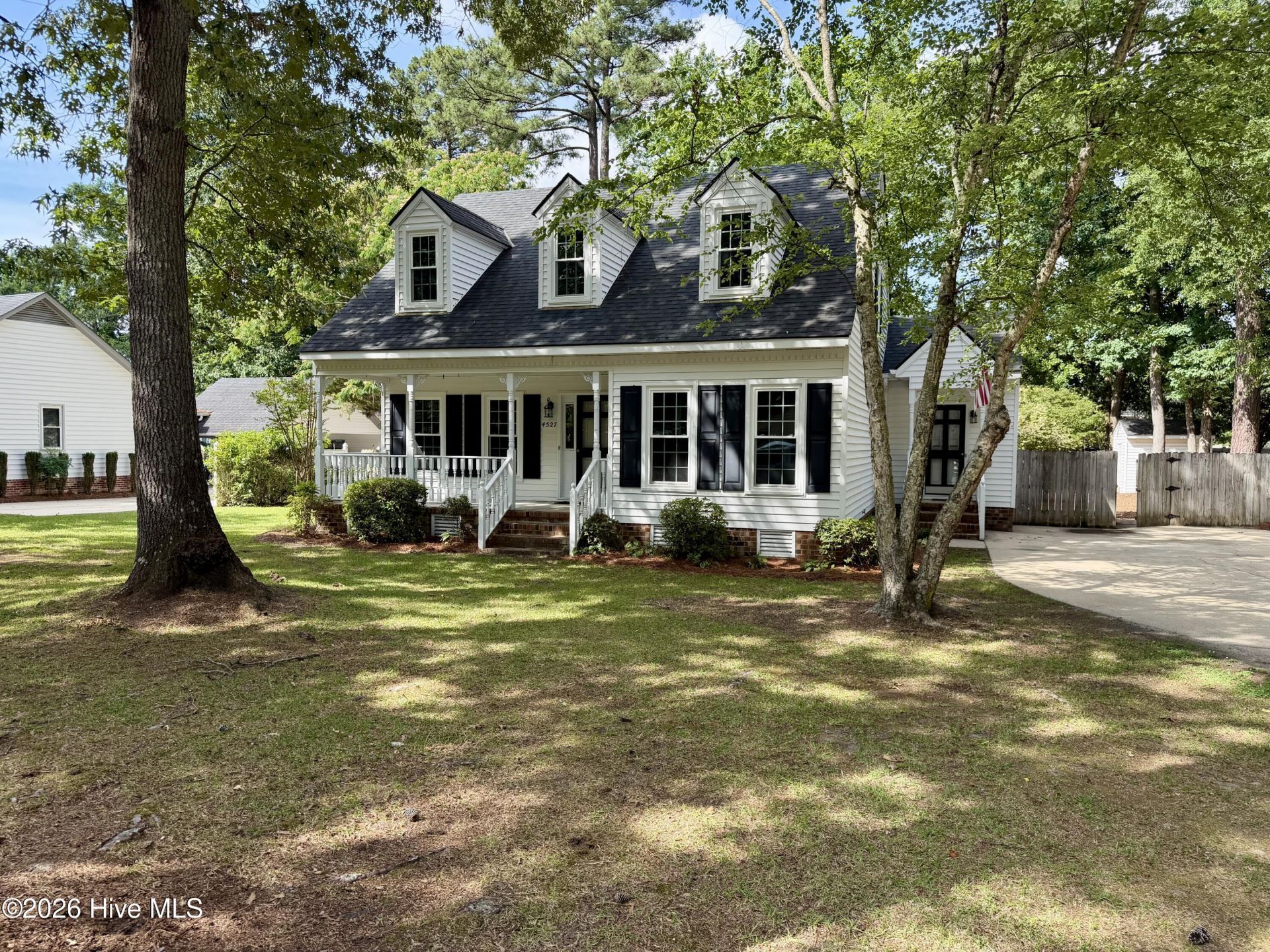 4527 Hatcher Lane N, Wilson, NC 27896 Main Photo