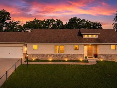 20632 N DEER BLUFFS Drive, Chillicothe, IL 61523
