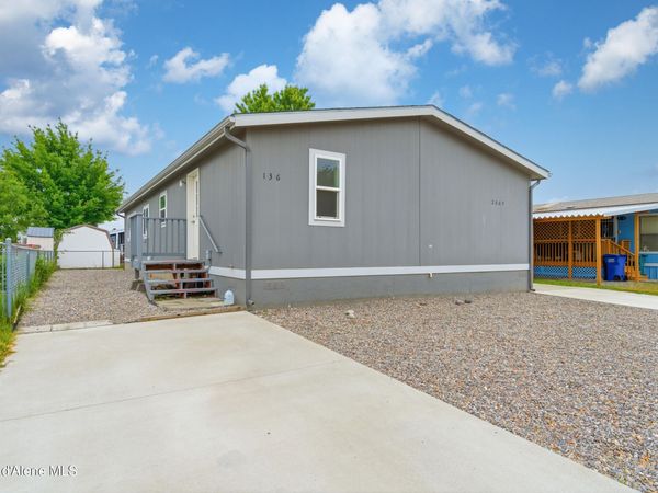 2065 W Yorkshire AVE, Coeur d'Alene, ID 83815