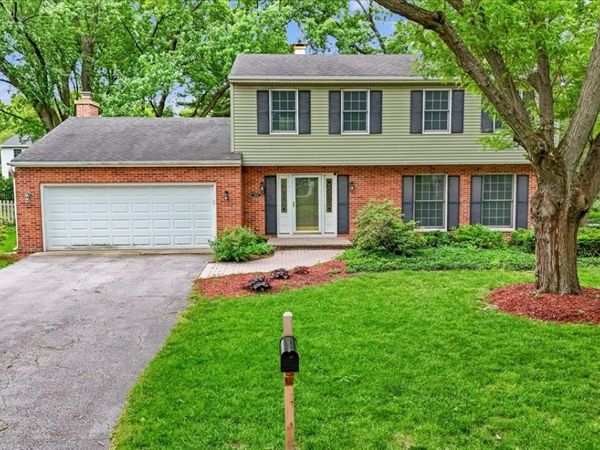 2318 Sudbury Lane , Geneva, IL 60134
