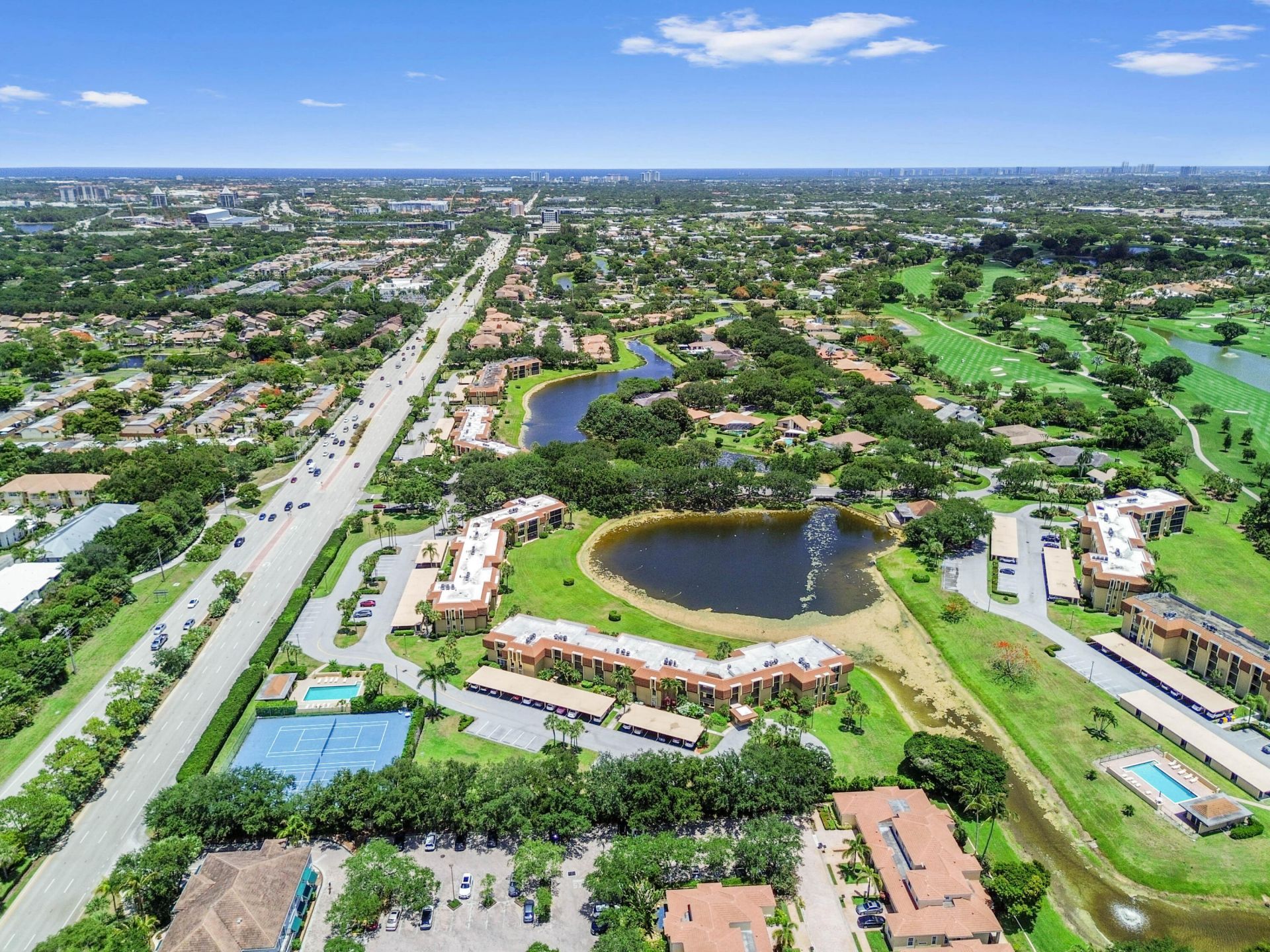 5250 Woodland Lakes Drive, Unit 327, Palm Beach Gardens, FL 33418 Photo