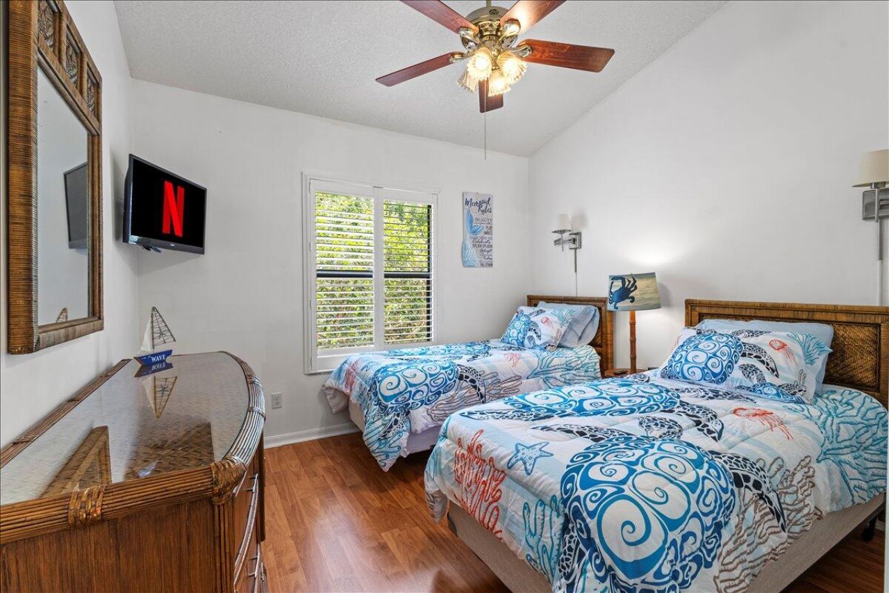 2250 SE Country Club Lane, Stuart, FL 34996 Photo