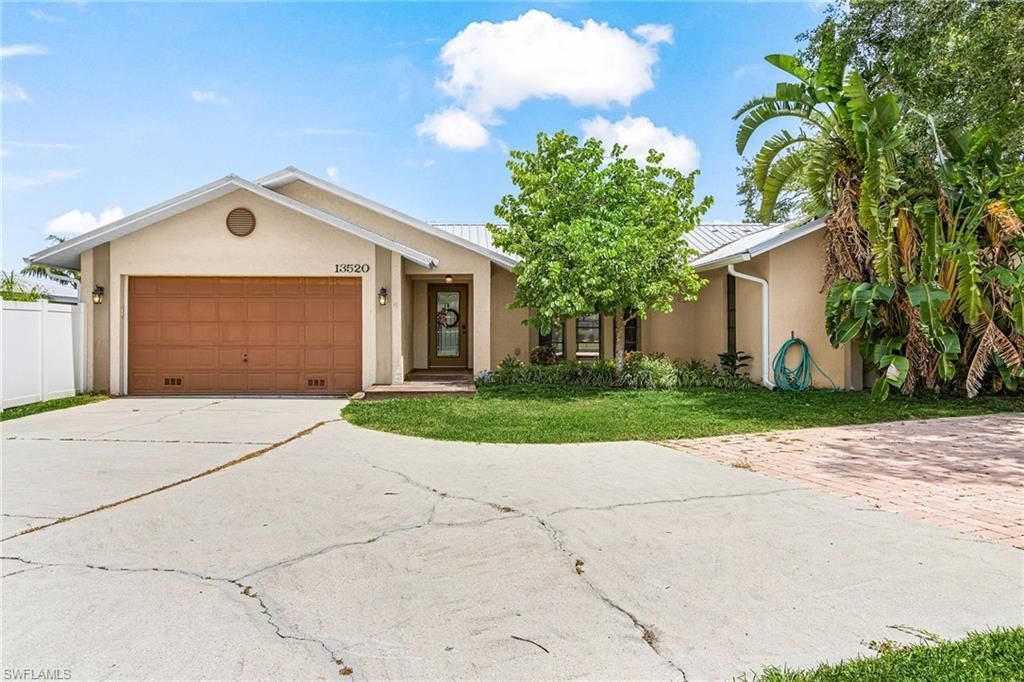 13520 Island Rd , Fort Myers, FL 33905 Photo