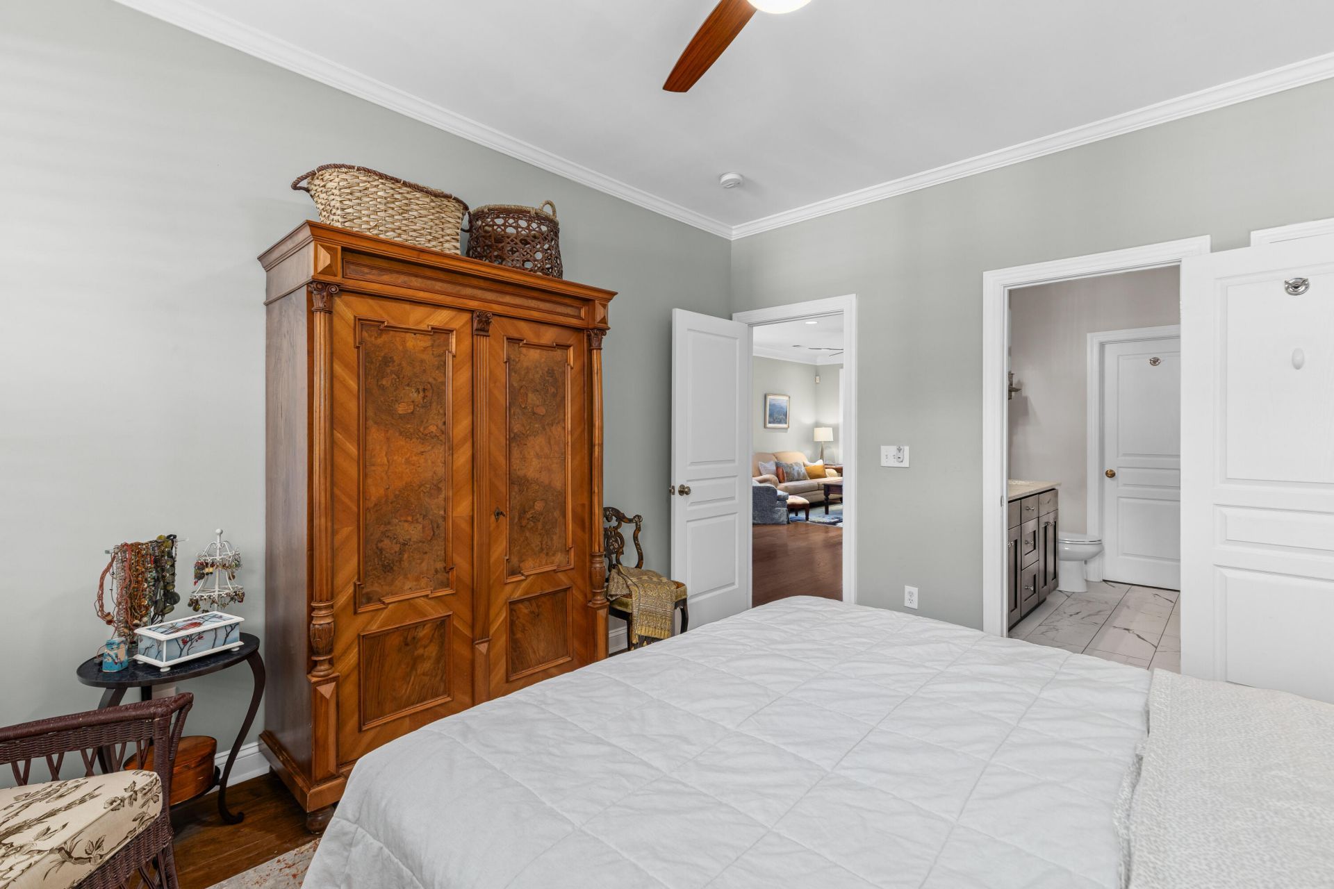 1854 Pierce Street Photo 18