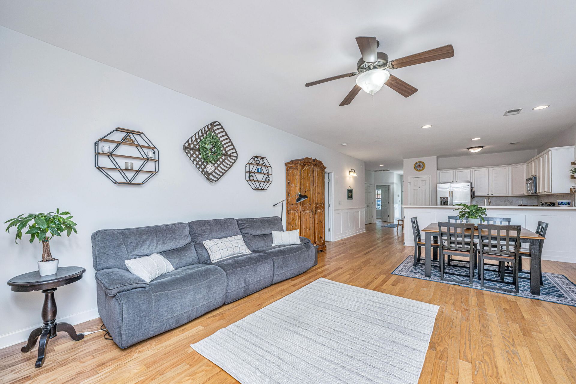 12 Tovey Road Photo 15