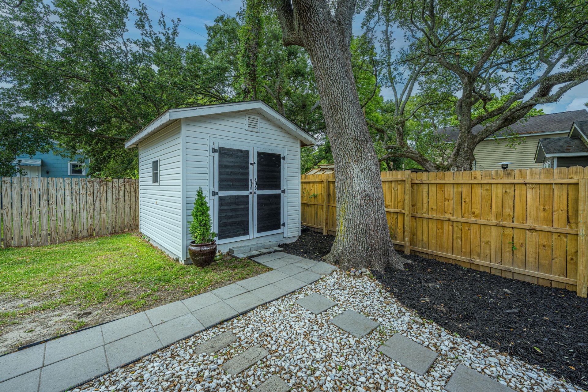 12 Tovey Road Photo 47