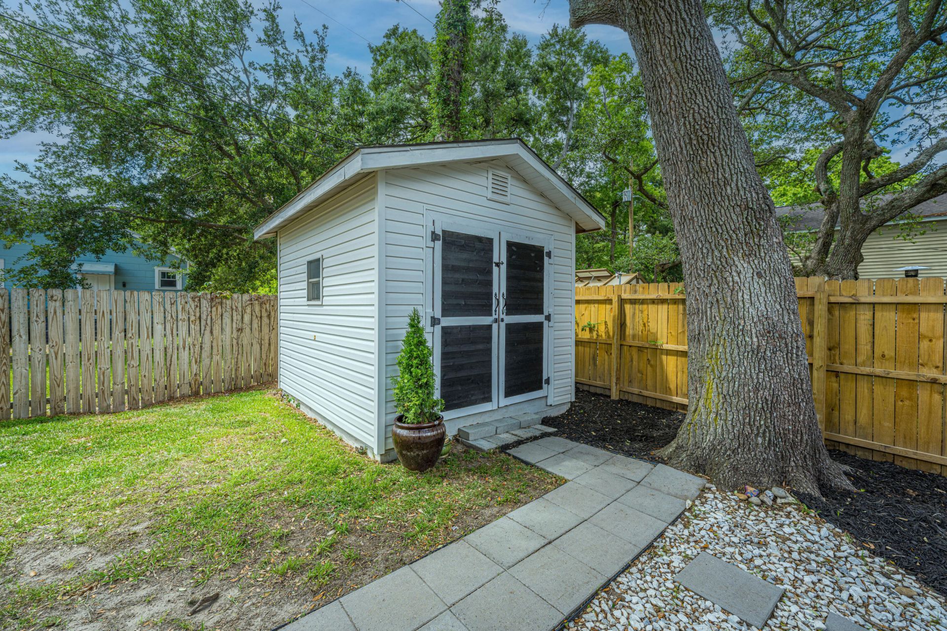 12 Tovey Road Photo 50
