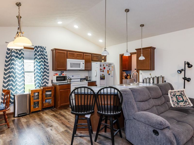 105 Pebble Creek Drive, Eaton, OH 45320 Photo 9