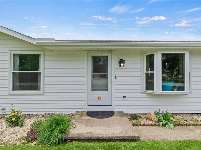 20 Dooley Drive, North Lewisburg, OH 43060 Photo 3