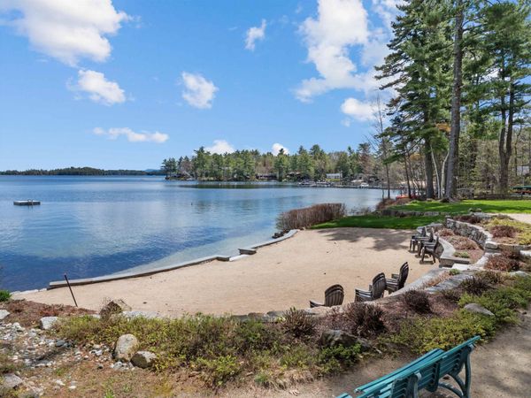 12 Brookhurst Lane East, Unit 12, Meredith, NH 03253