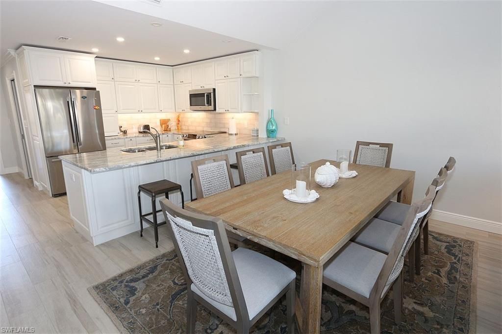 6131 Pelican Bay Blvd, Unit I4, Naples, FL 34108 Photo