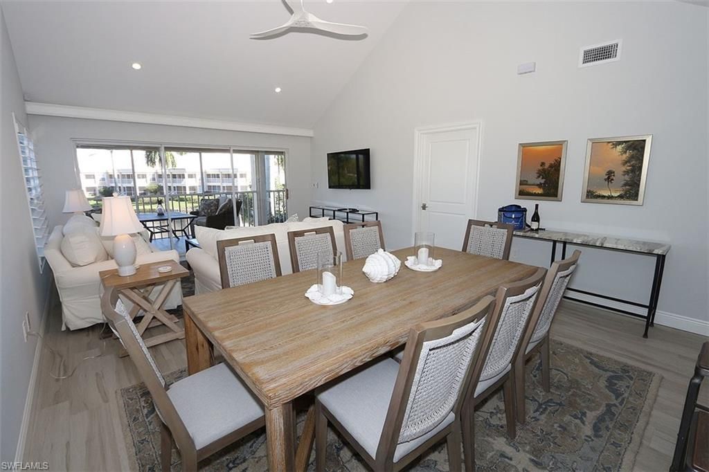 6131 Pelican Bay Blvd, Unit I4, Naples, FL 34108 Photo