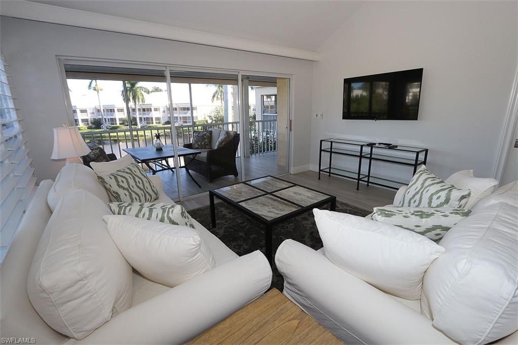 6131 Pelican Bay Blvd, Unit I4, Naples, FL 34108 Photo