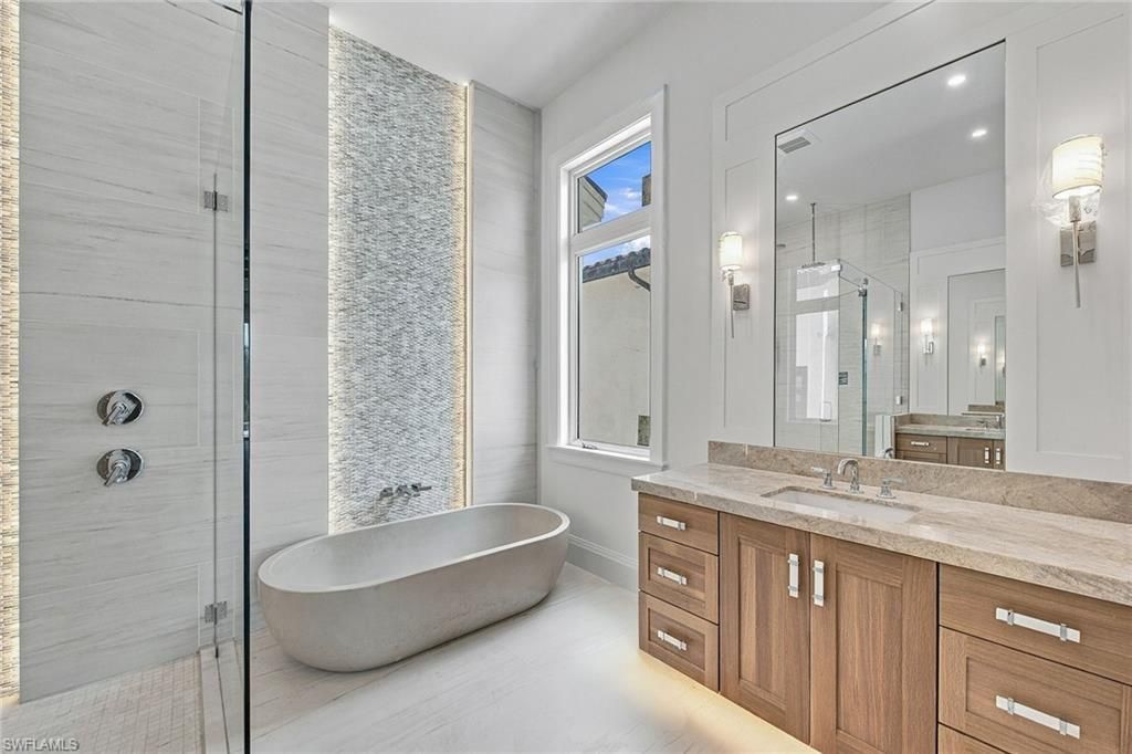 1566 Curlew Ave, Naples, FL 34102 Photo